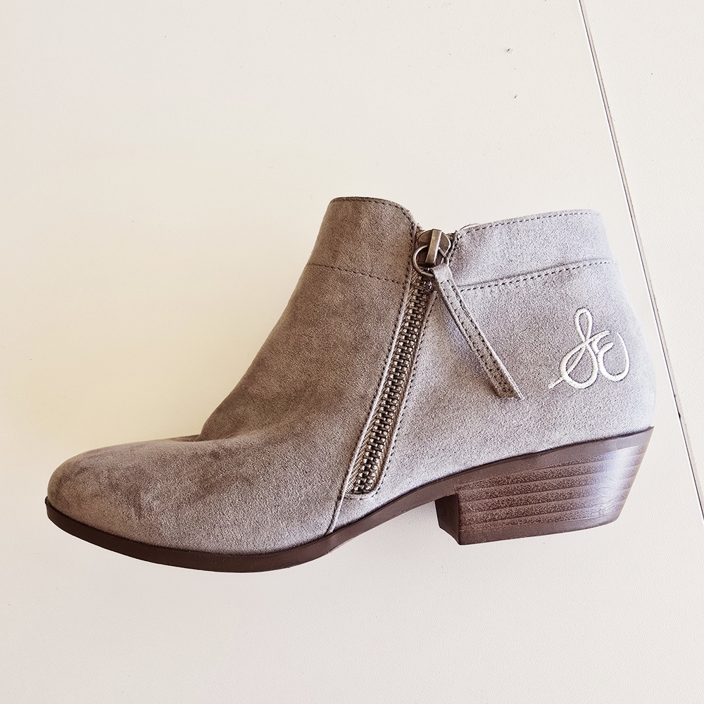 NEW! Sam Eldemen Ankle Booties with Suede Finish